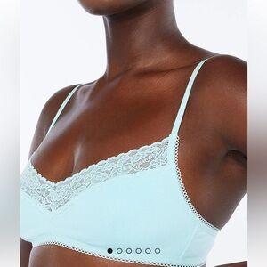 Brand new. Savage x Fenty lace trim bralette.